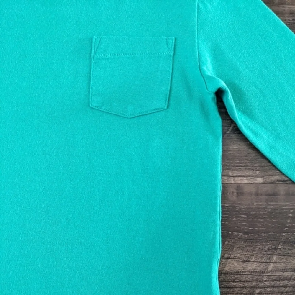 GAP tee shirt